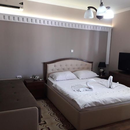 Guest House Rejjan 울친 외부 사진