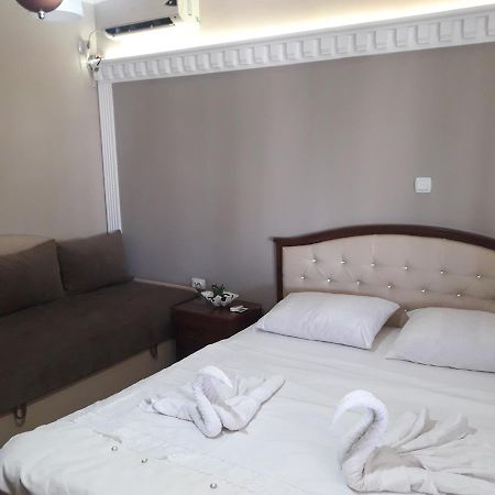 Guest House Rejjan 울친 외부 사진