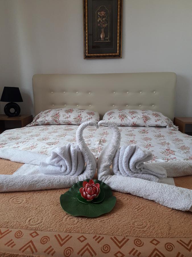 Guest House Rejjan 울친 외부 사진