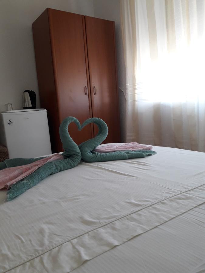 Guest House Rejjan 울친 외부 사진